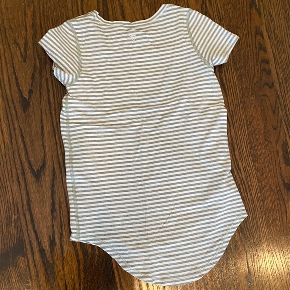 Girls Sz 8 Lulu /Ivivva T-shirt - Picture 4 of 4